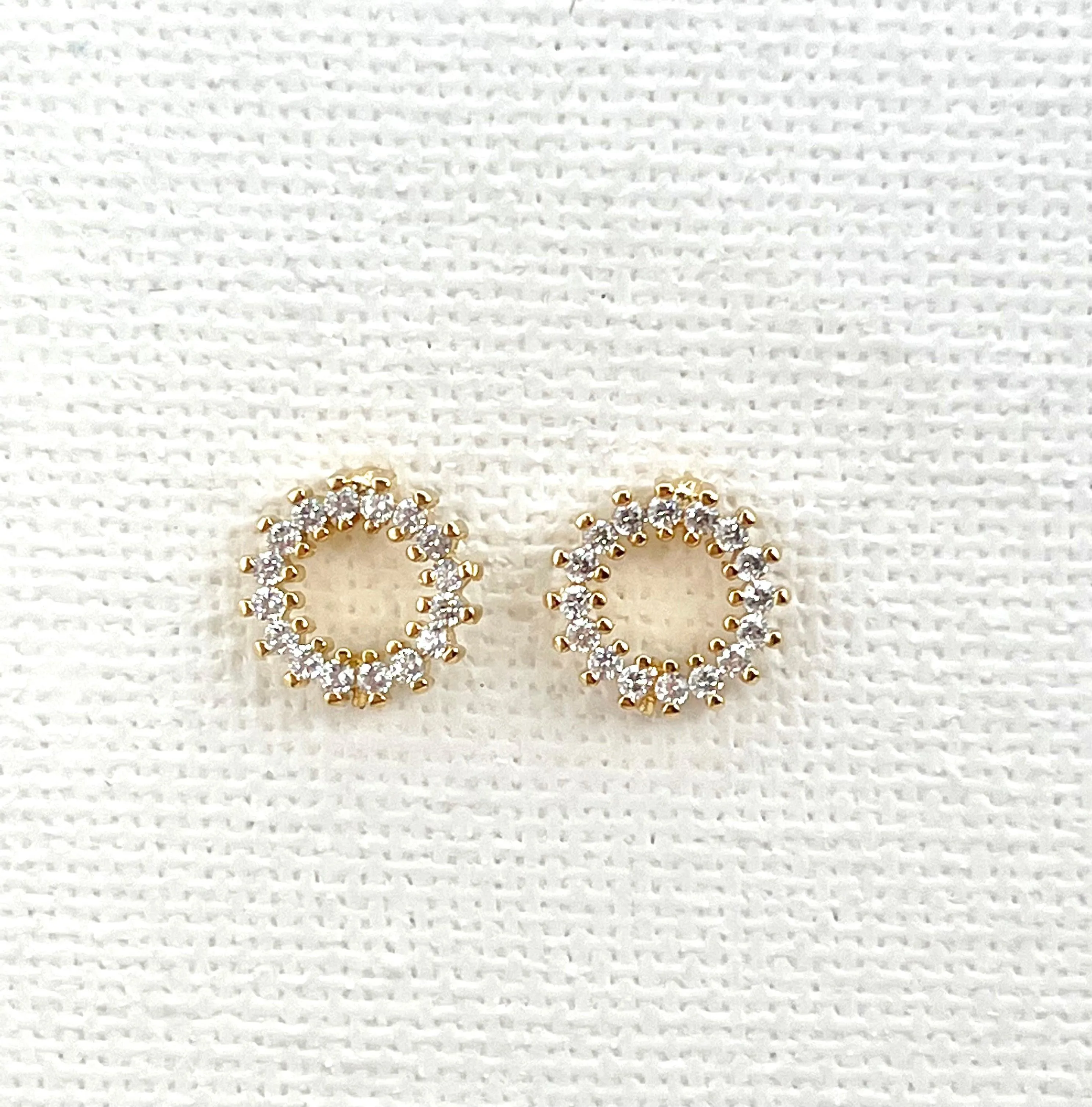 Cubic Zirconia Circle Stud Earrings