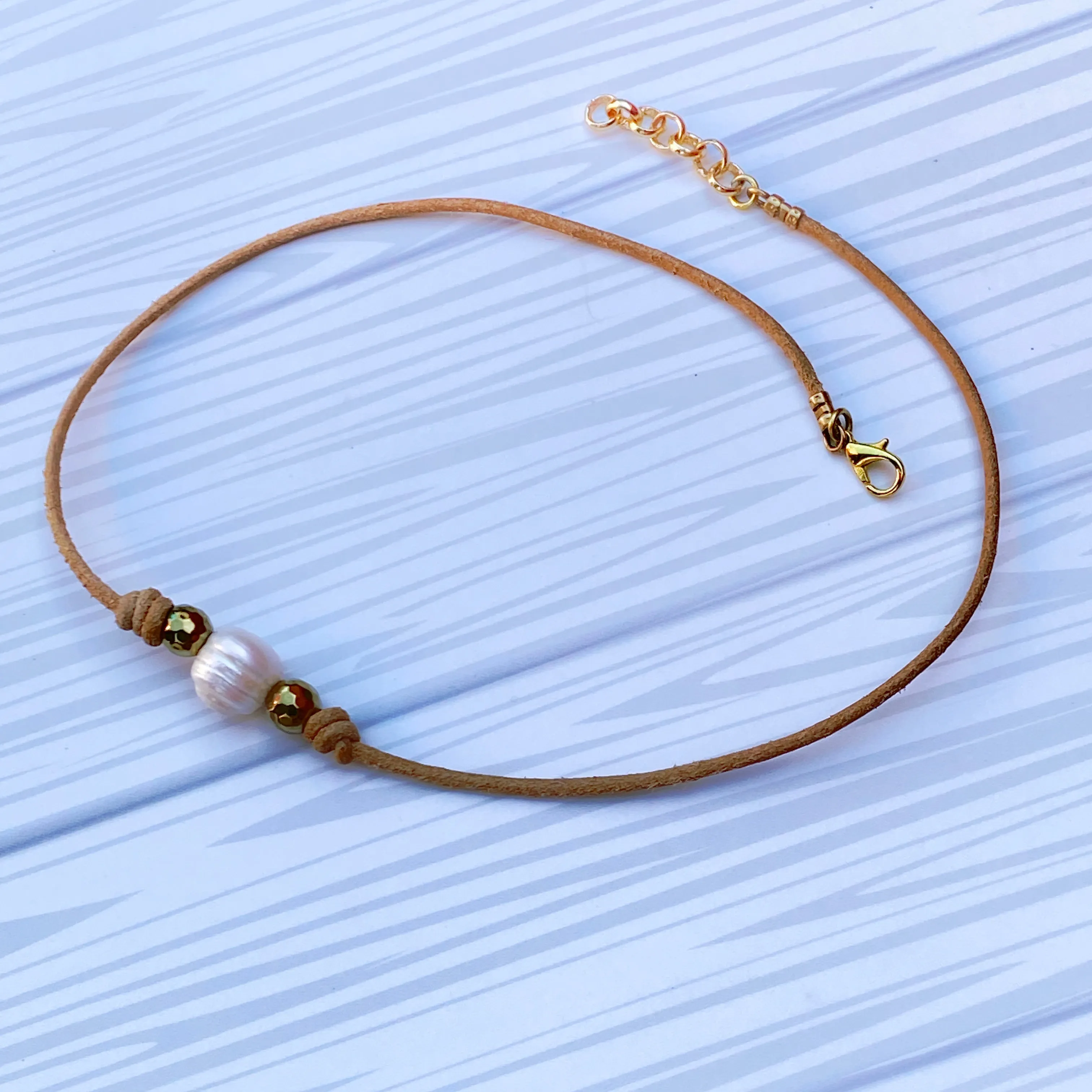 Genuine Pearl Leather Necklace