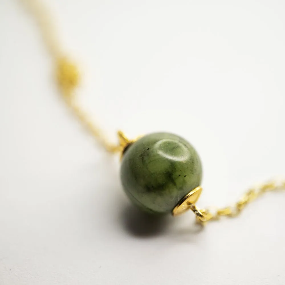 Nephrite pendant