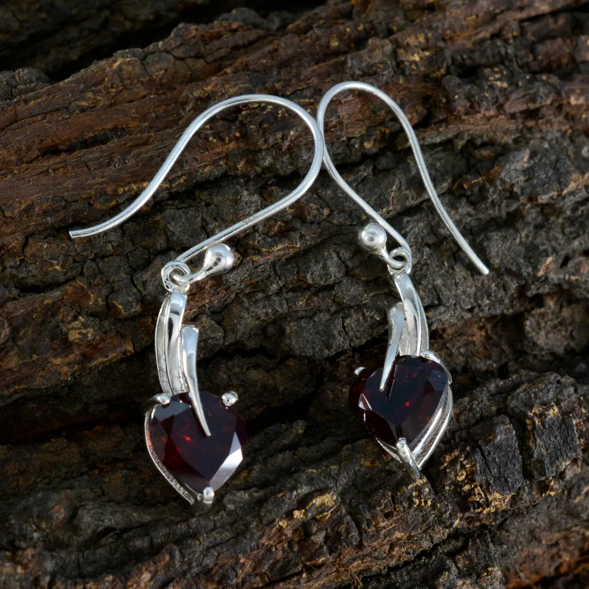 Riyo Aesthetic 925 Sterling Silver Earring For Wife Garnet Earring Bezel Setting Red Earring Dangle Earring