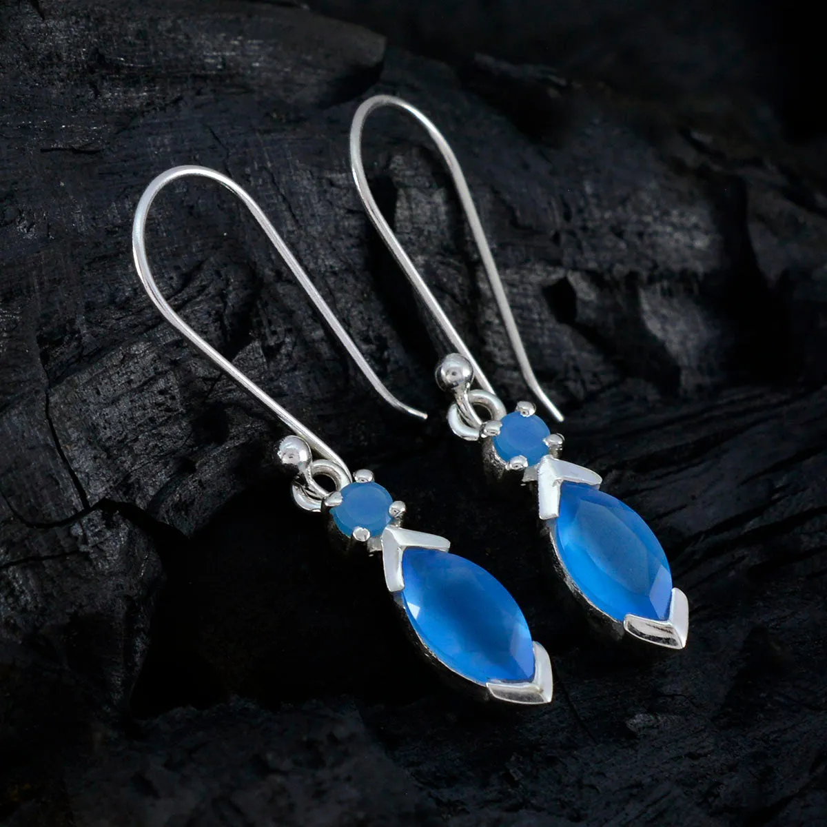 Riyo Foxy Sterling Silver Earring For Lady Blue Chalcedony Earring Bezel Setting Blue Earring Dangle Earring