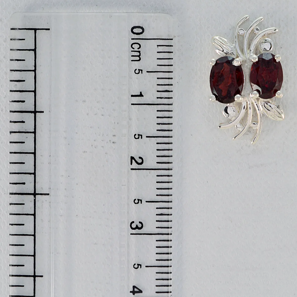 Riyo Genuine Gems oval Faceted Red Garnet Silver Earrings college graduation