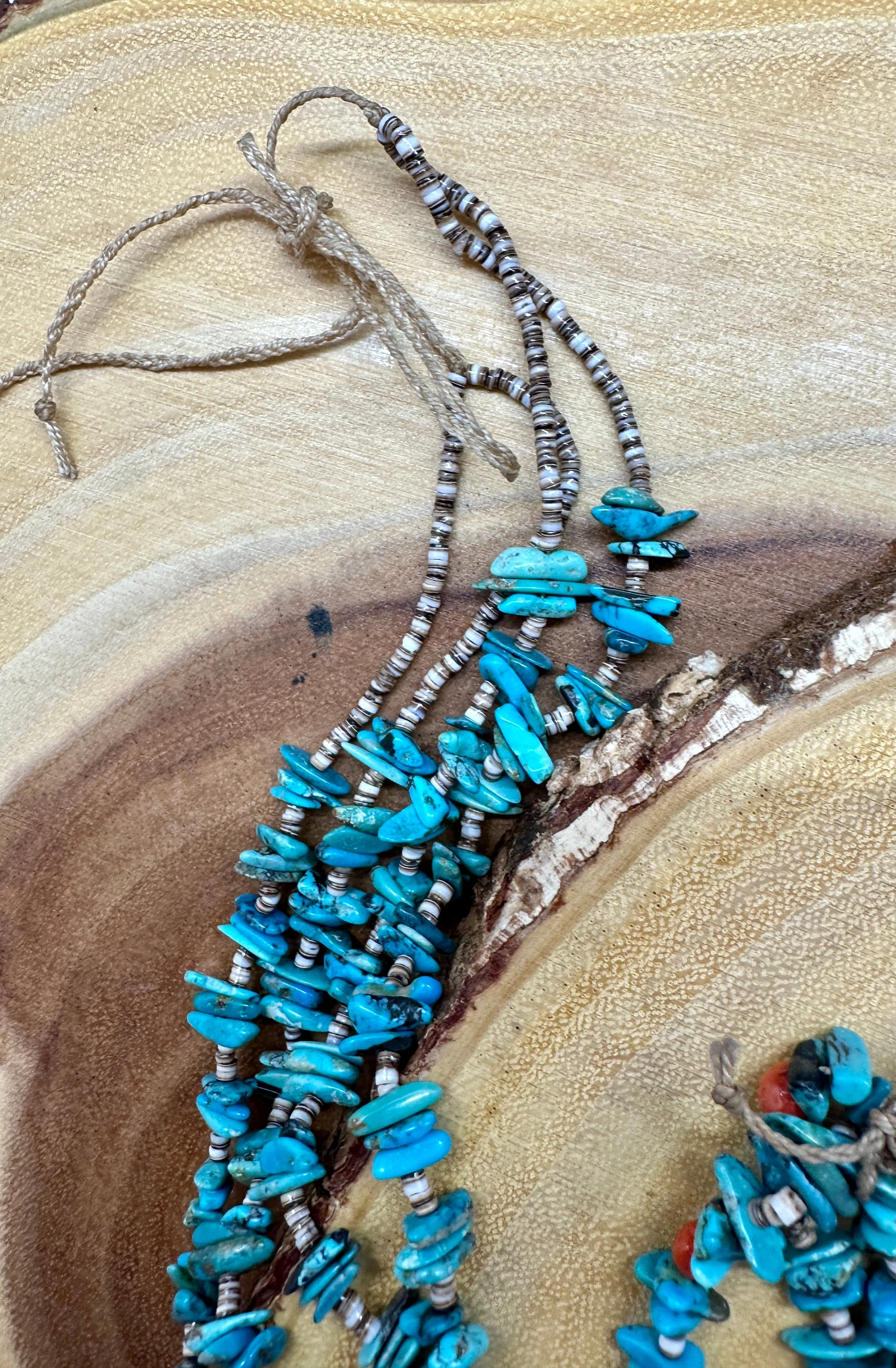 SANTO DOMINGO PUEBLO Turquoise & Spiny Oyster Jacla Necklace