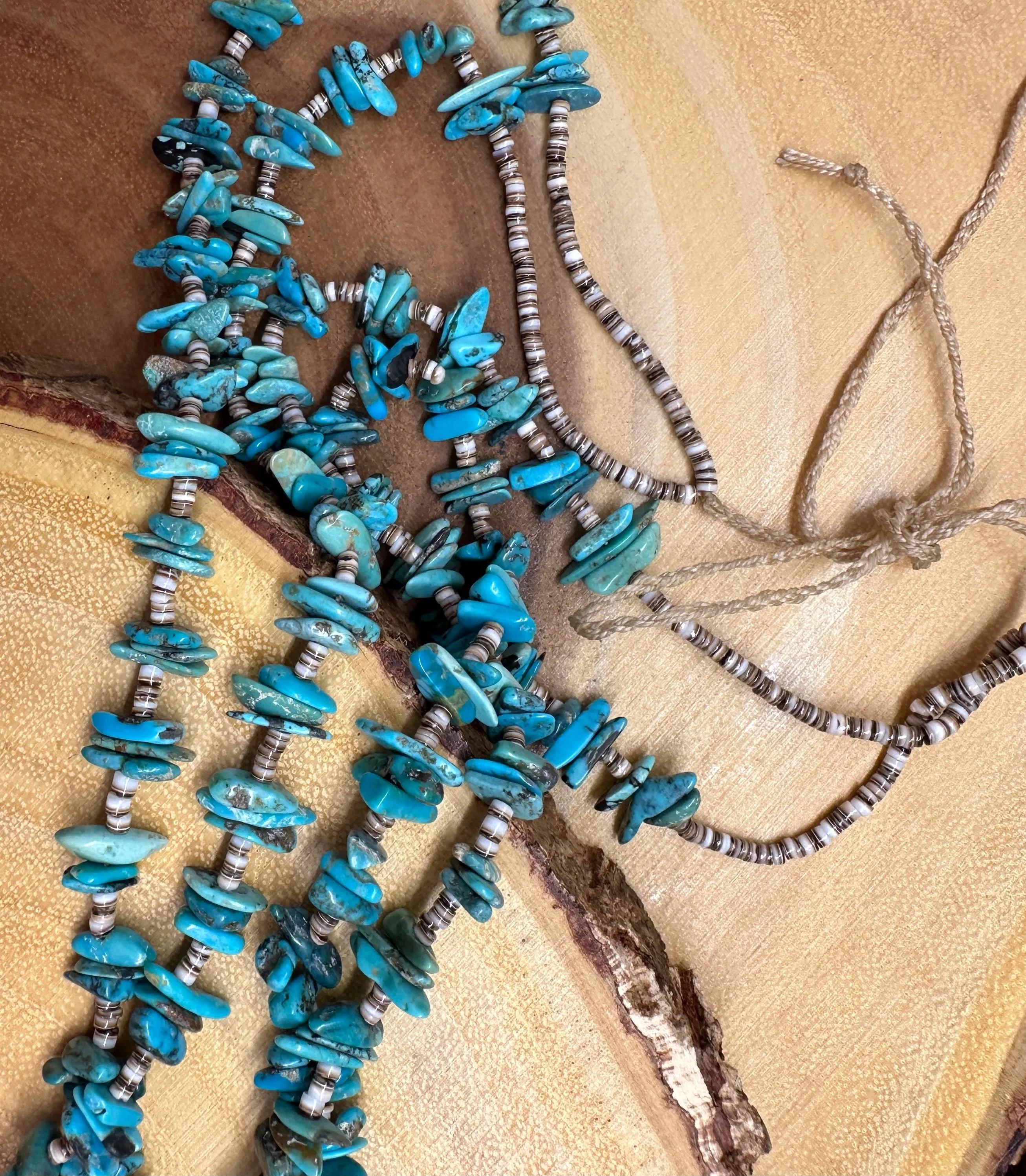 SANTO DOMINGO PUEBLO Turquoise & Spiny Oyster Jacla Necklace