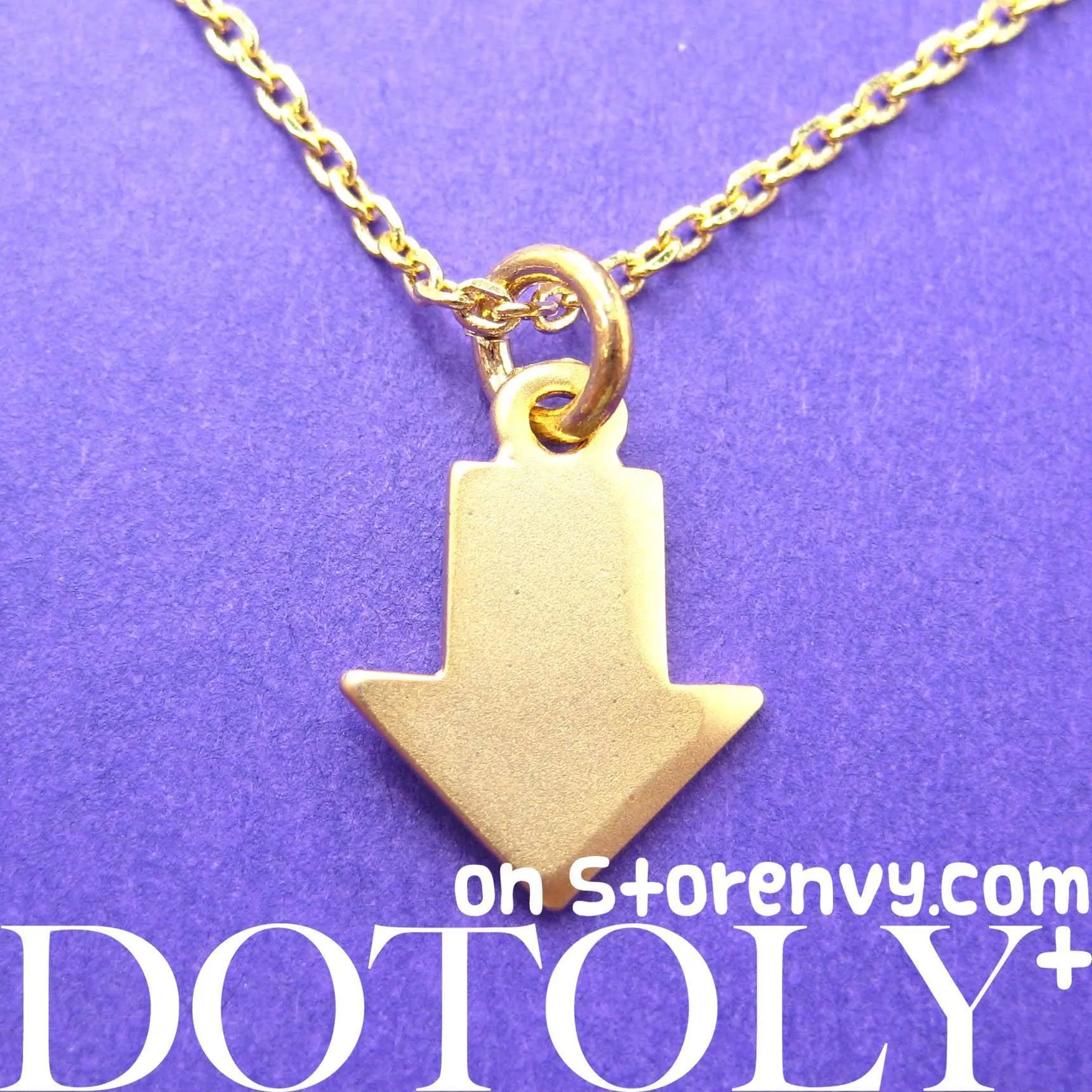 Simple Arrow Shaped Charm Pendant Necklace in Gold | DOTOLY