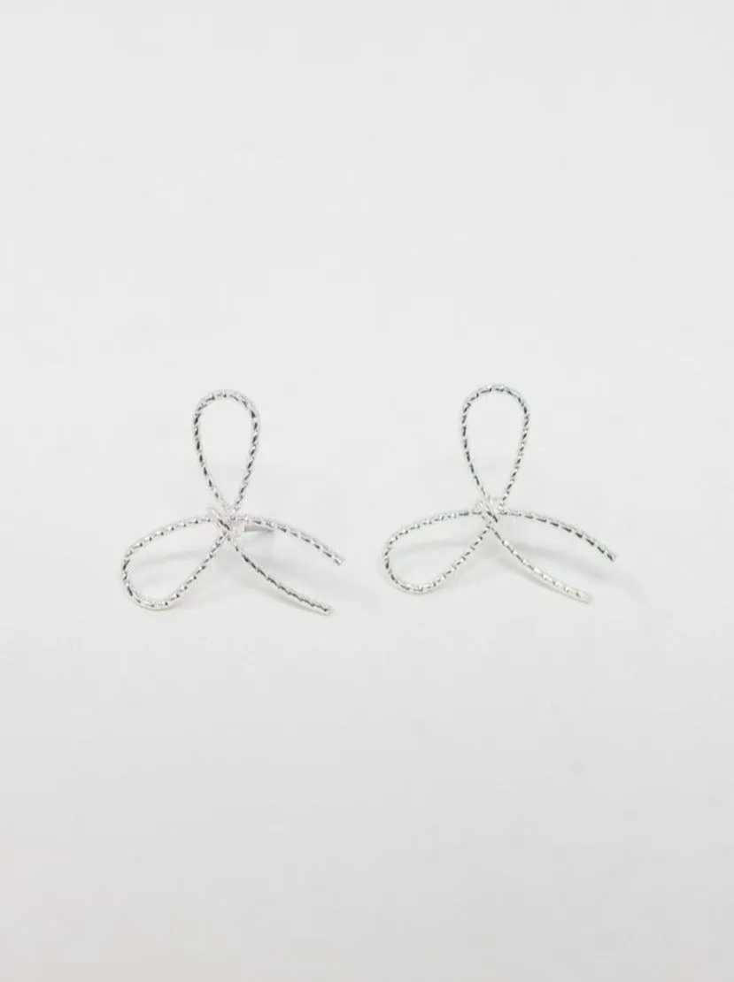 Textured Bow Earring