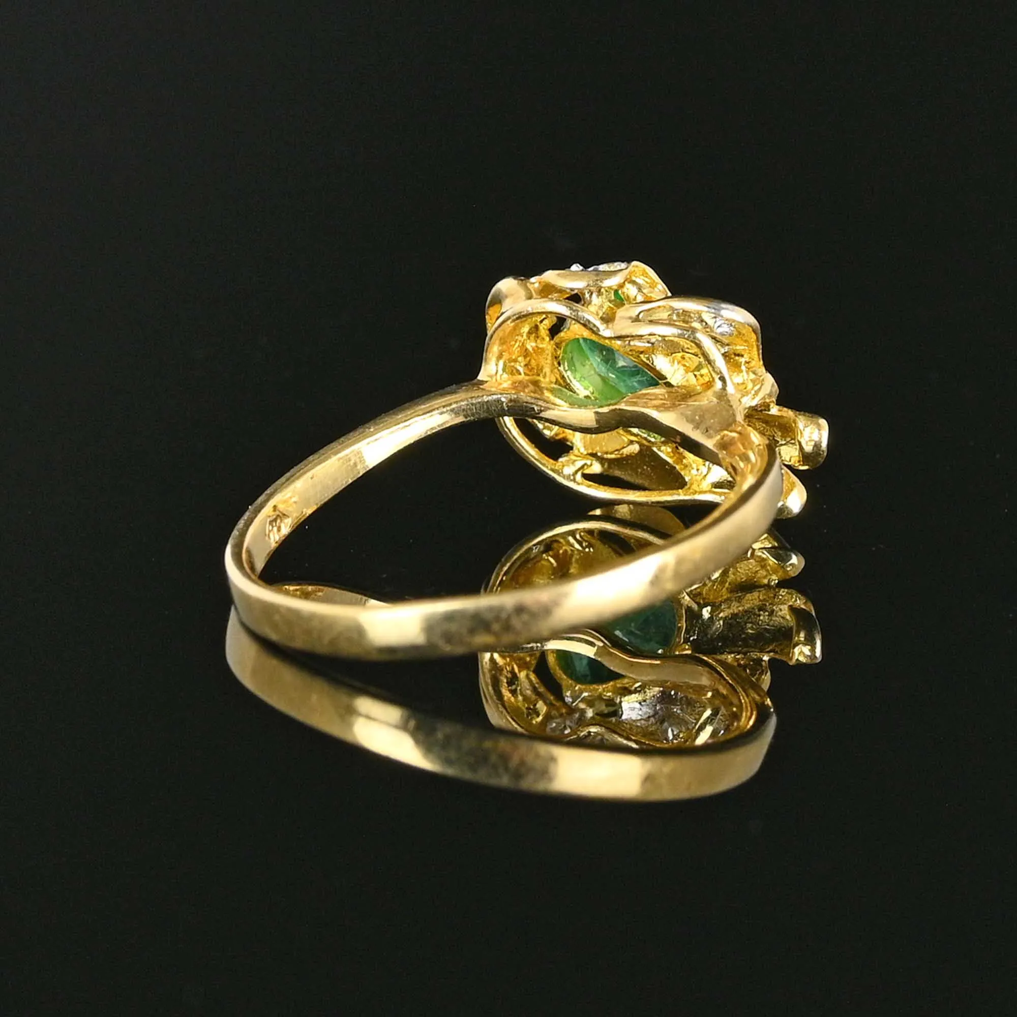 Vintage 14K Gold Bow Diamond Emerald Ring