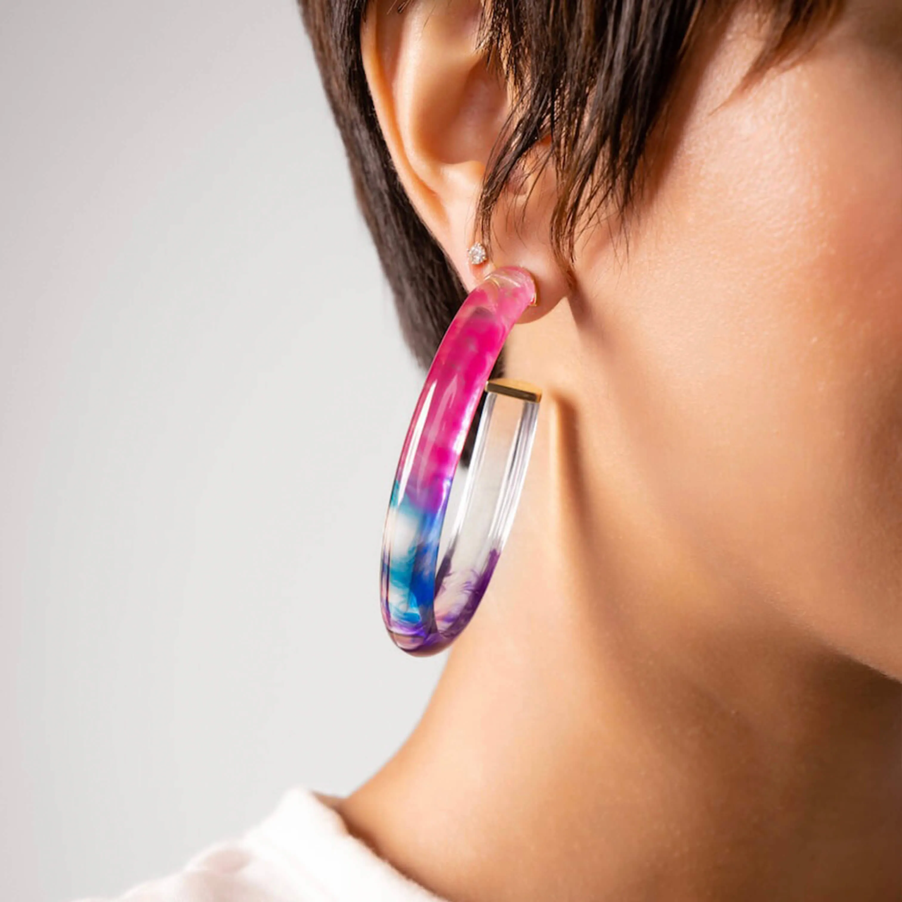 XL Oval Tie Dye Lucite Hoop Earrings in Cotton Candy